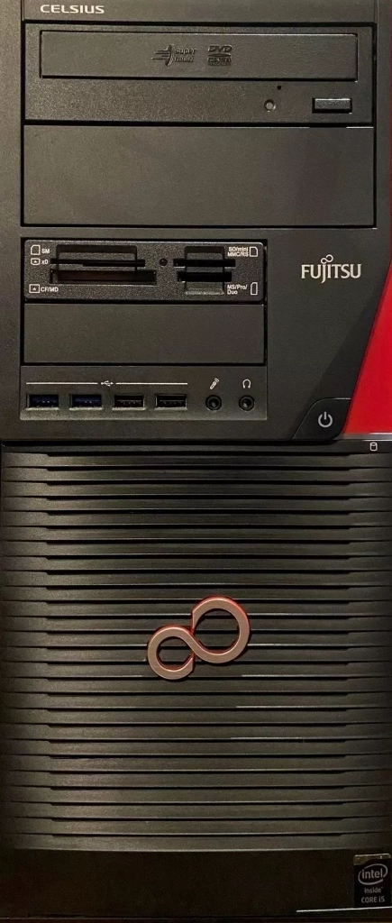 Fujitsu Celsius W530 i5 4590 3,3GHz 16GB RAM / 500GB SSD 4 Fujitsu Celsius W530 i5 4590 3,3GHz 16GB RAM / 500GB SSD